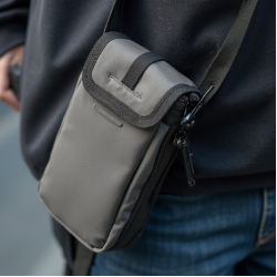 GripCase R4 Pouch Bag Vertical Nylon Phone Carry Case Gray